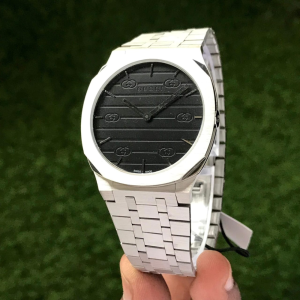 Gucci Slim Watch – Silver Edition